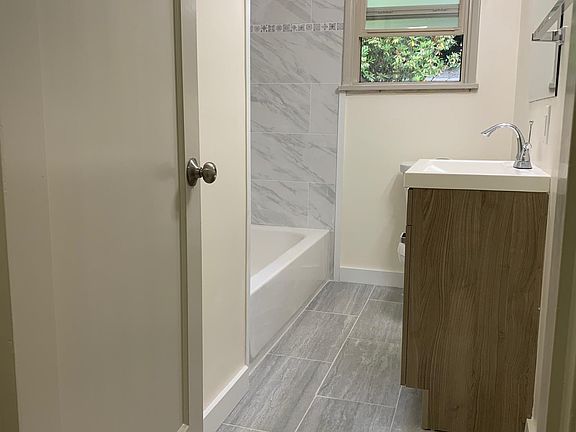1st Bath Room