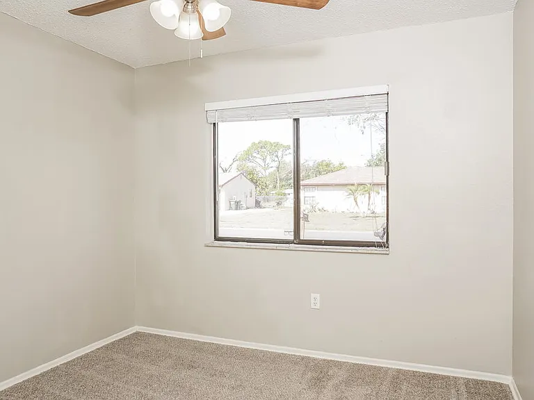 7574 Mesa St — Photo 12