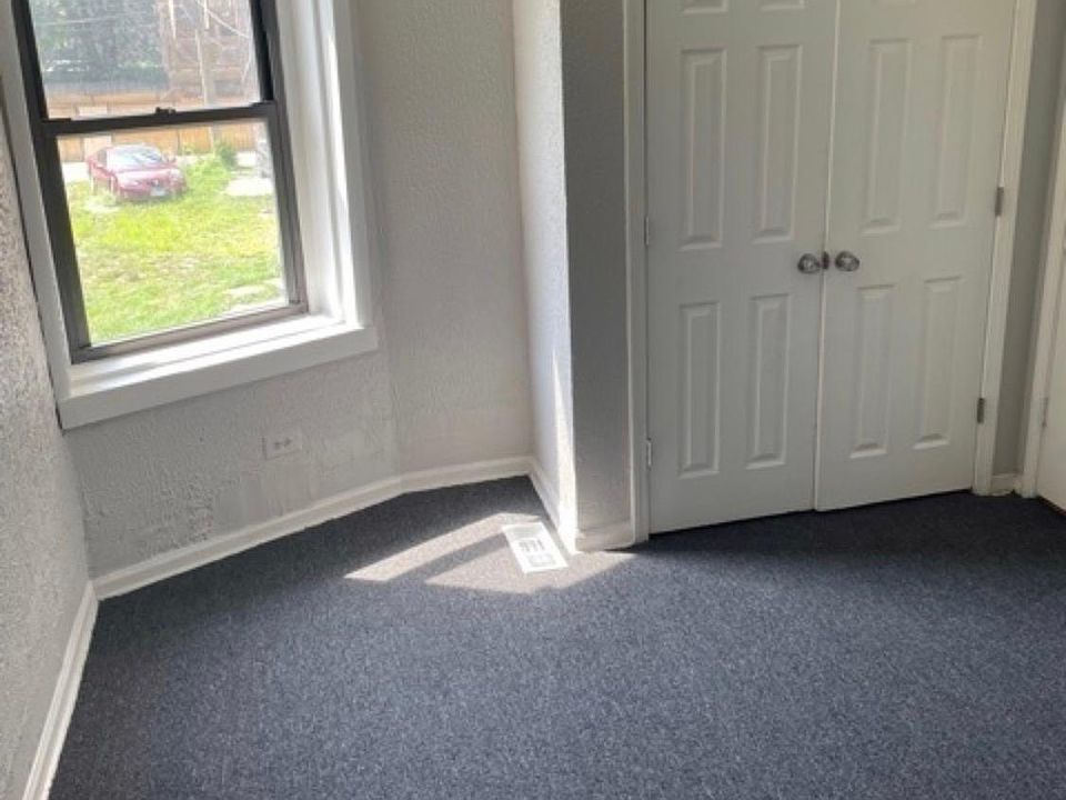 1st image of 3521 W Douglas Blvd