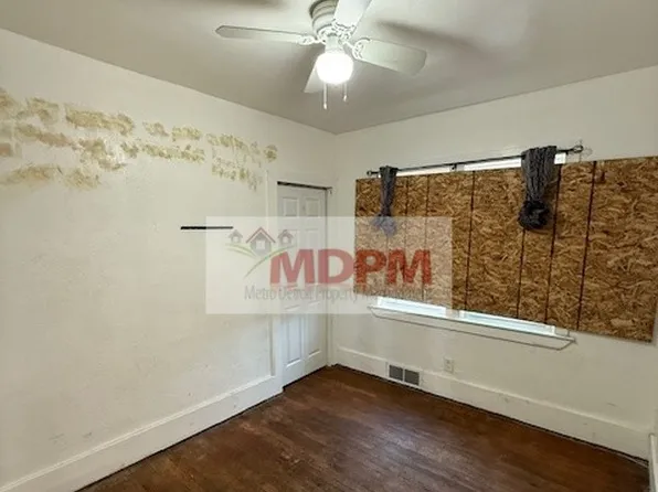 12024 Cherrylawn St, Detroit, MI 48204