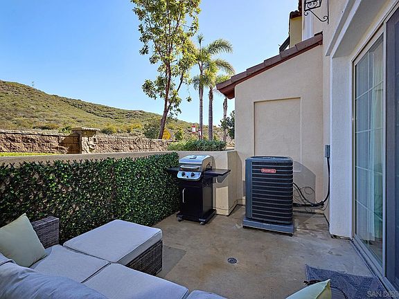 5th image of 2423 Longstaff Ct