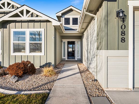 2nd image of 1088 E Seraphina St #1088