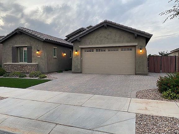 2nd image of 20324 E Raven Dr