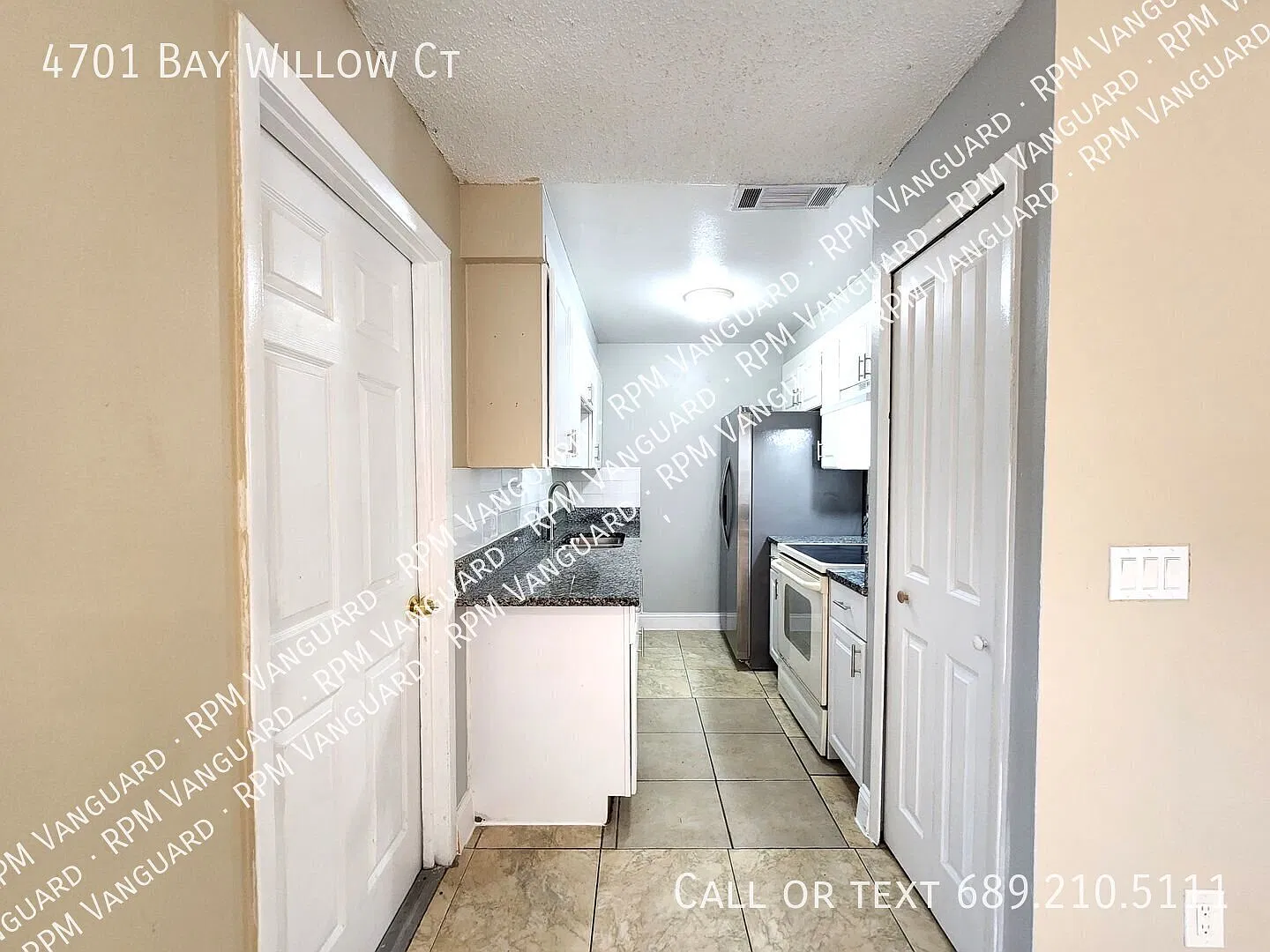 Single Story Condo with Attached Garage and Backyard Space — Photo 4