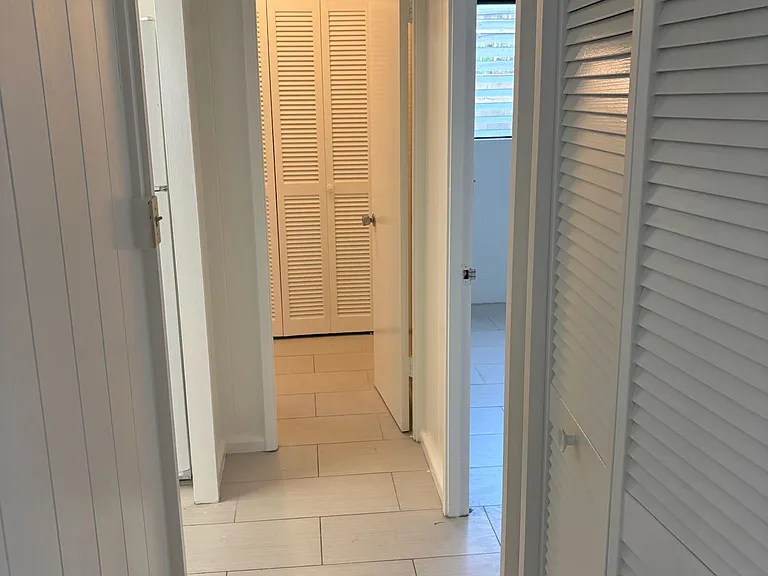 2023 Fern St #B — Photo 10