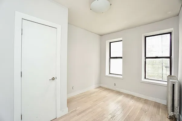 Rented by BRICK & GALO REALTY CORP | media 14