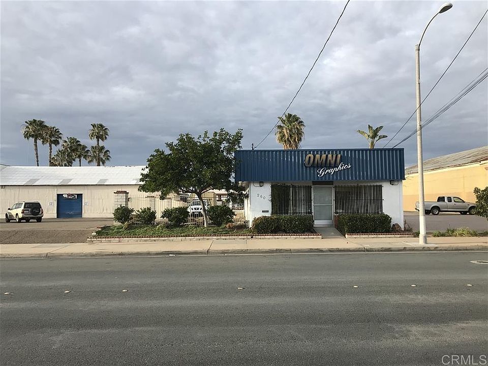 1st image of 260 W Douglas Ave