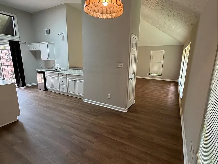 8662 Pearl Point St — Photo 8