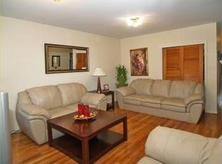 71 Cresskill Ave, Dumont, NJ 07628