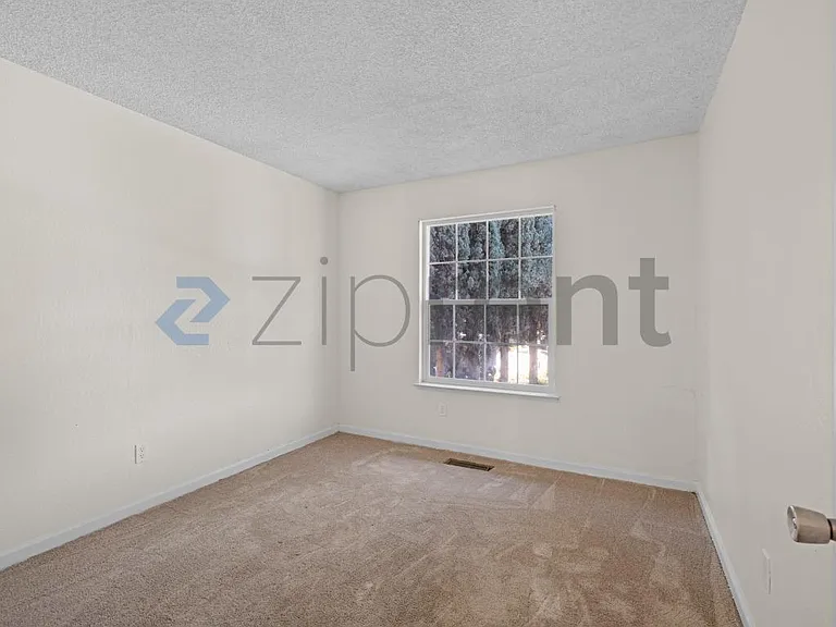 1471 Valenzuela Ct — Photo 21