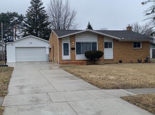 4824 Buckthorne Dr, Saginaw, MI 48603