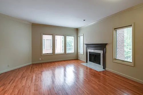 2110 Portland Ave Photo 1
