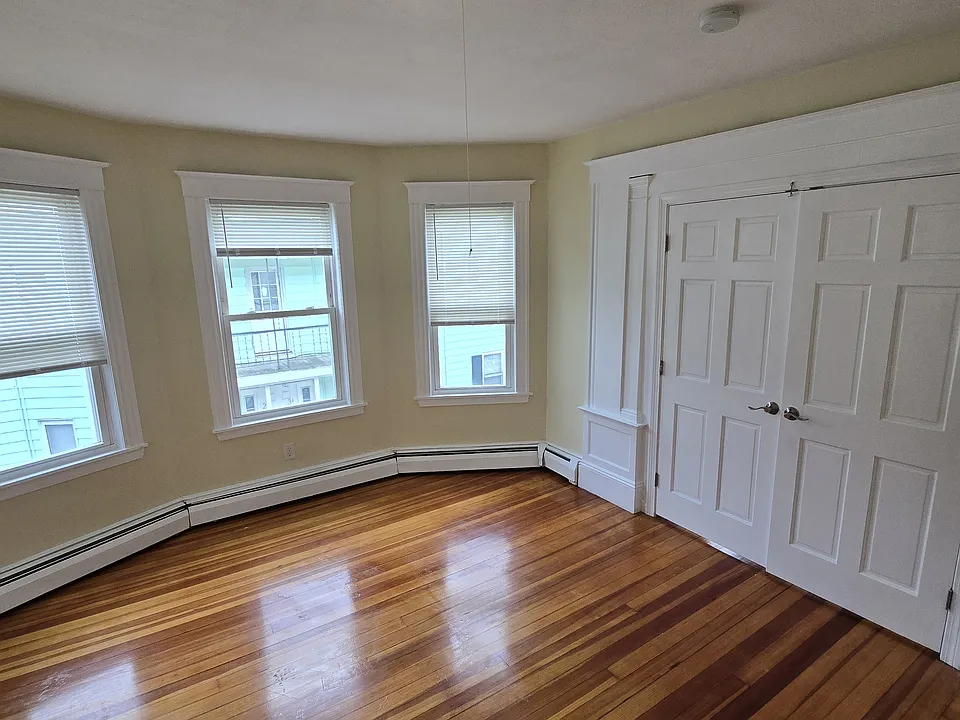 34 Park St #2