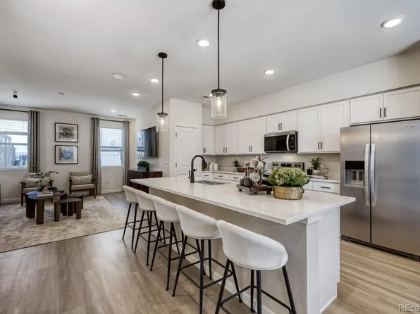9200 E 47th Ave Cir #202, Denver, CO 80238