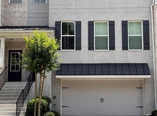 9015 Woodland Trl #8, Alpharetta, GA 30009