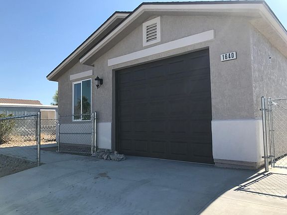 4th image of 1640 Dean Dr