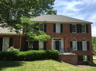 179 Spring Oaks Dr, Ballwin, MO 63011