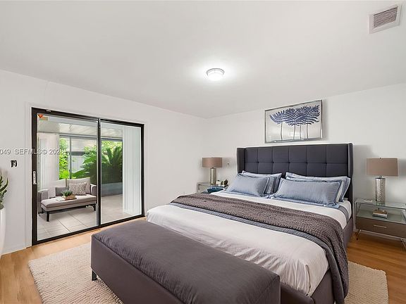 3rd image of 3723 NW 55th Pl