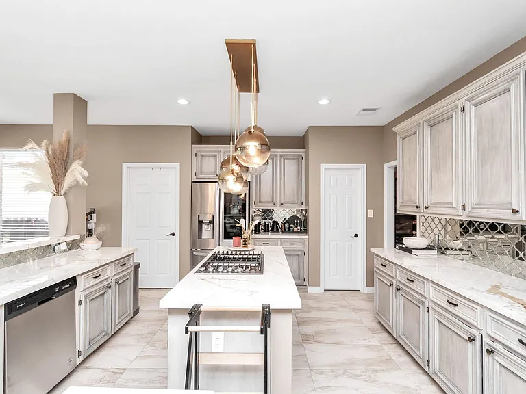 3210 Shadowwalk Dr — Photo 6