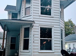 416 E 7th St, Muscatine, IA 52761