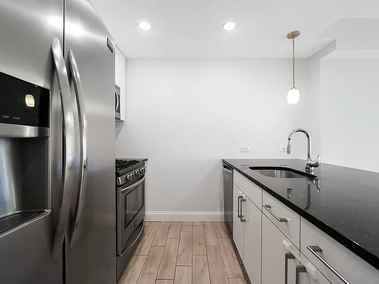 1701 Park Ave #902 — Photo 6
