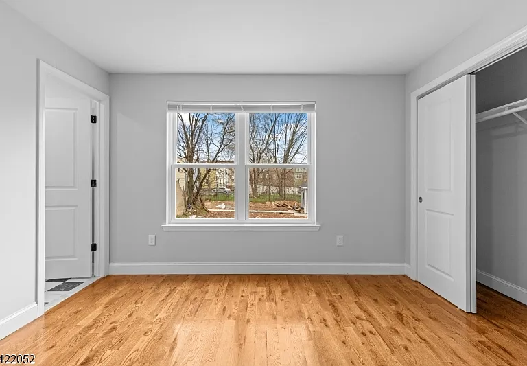 19 Shaw Ave #1 — Photo 24