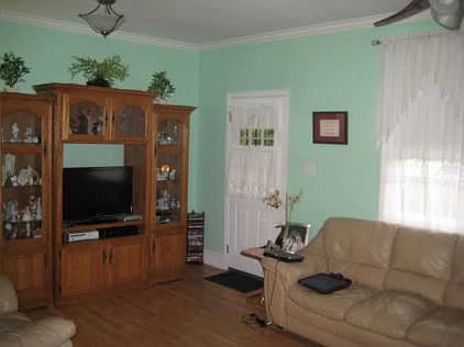 4th image of 6221 Vicksburg St