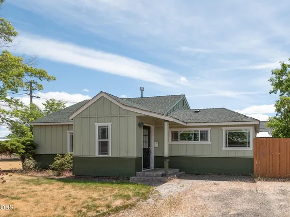 108 NW Dogwood Ave, Redmond, OR 97756