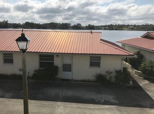 310 Beach View Dr, Lake Placid, FL 33852