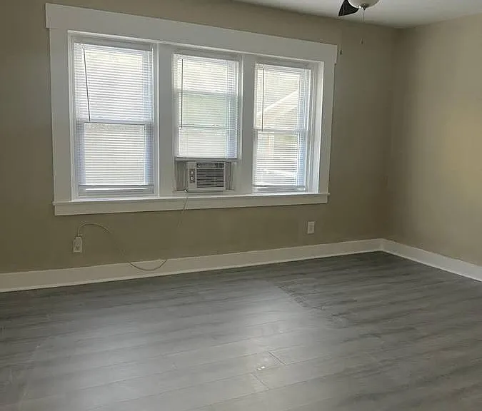 4102 Eastern Ave #6 — Photo 10