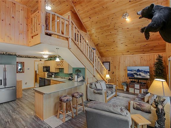 5th image of 10497N Timberlane Ave #3