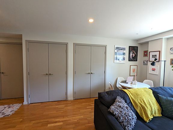 4th image of 482 Franklin Ave APT 3F