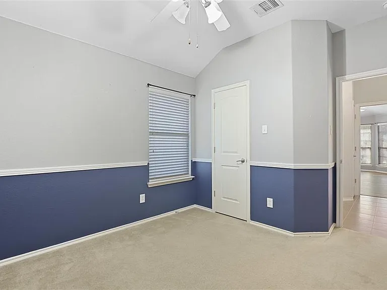 2404 Slalom Dr — Photo 8