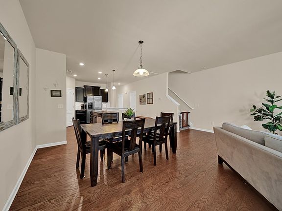 5th image of 5038 Mockernut Ln