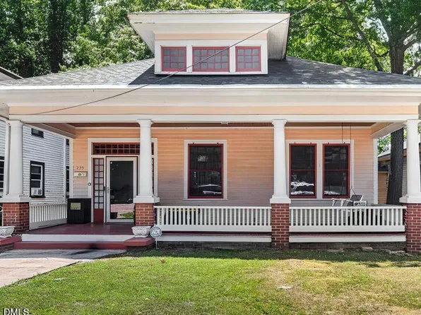 239 W Young Ave, Henderson, NC 27536