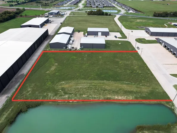 1125 Jc Ln, Pilot Pt, TX 76258
