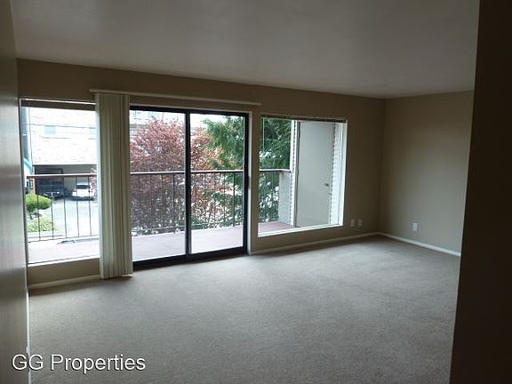 3rd image of 5209 Russell Ave NW APT 203