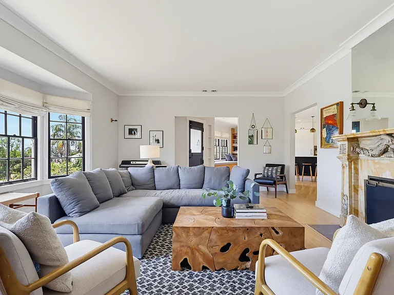 Candace Pl — Photo 15