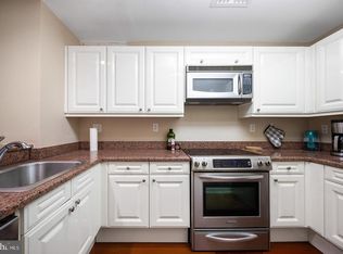 1500 Chestnut St #13EA, Philadelphia, PA 19102