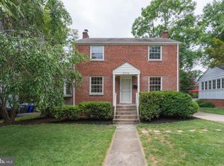 2018 N Kensington St, Arlington, VA 22205