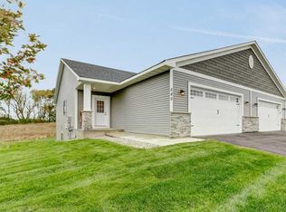 580 Shoreview Ln, Nya, MN 55397
