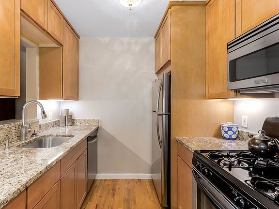 5th image of 69 E 130th St APT 4A