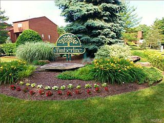 1st image of 2 Linden Ct