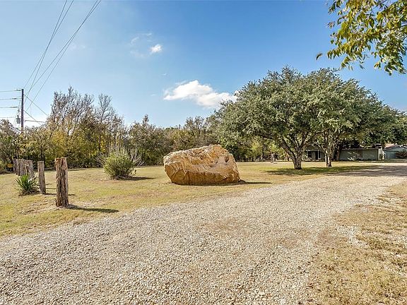 2nd image of 9768 County Road 1238