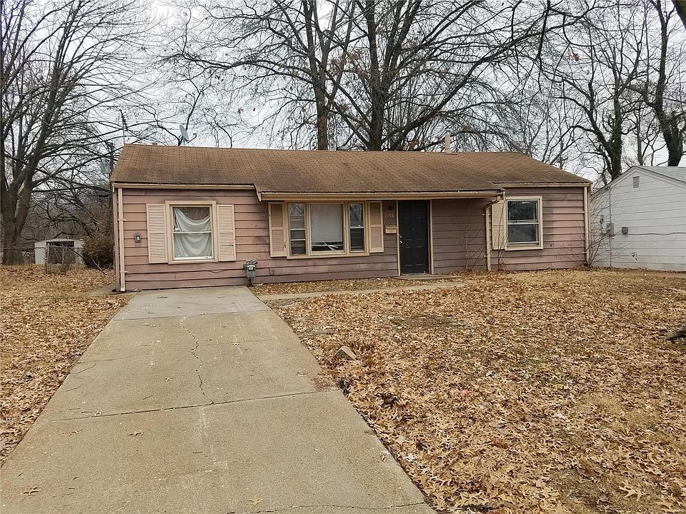 1st image of 9758 Lorna Ln