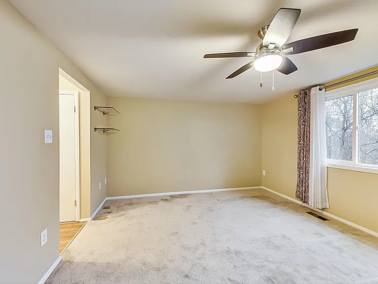 6510 Overheart Ln — Photo 12