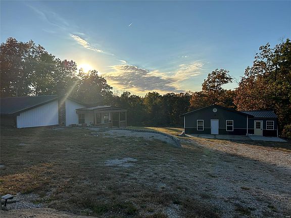 3rd image of 14688 State Highway P