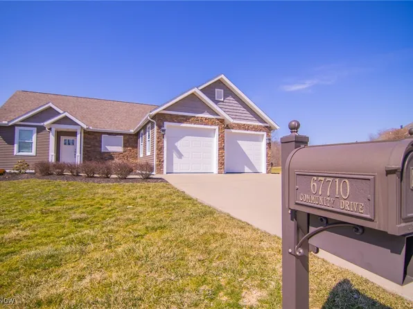 67710 Community Dr, Saint Clairsville, OH 43950