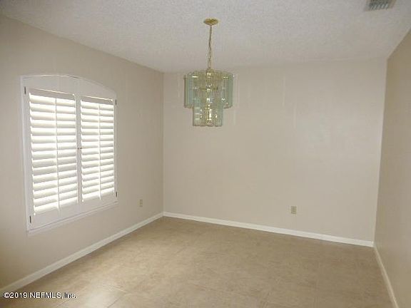 3rd image of 11355 Chapelgate Ln