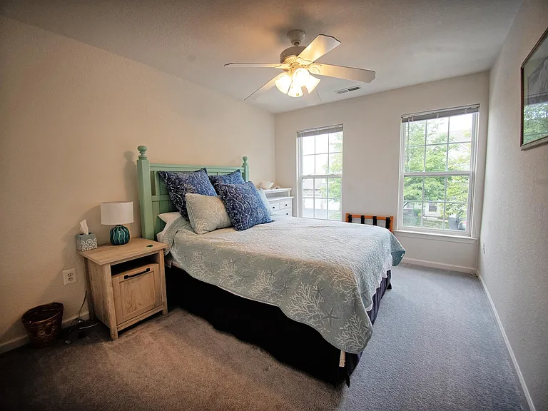 12 Beach Plum Dr — Photo 20